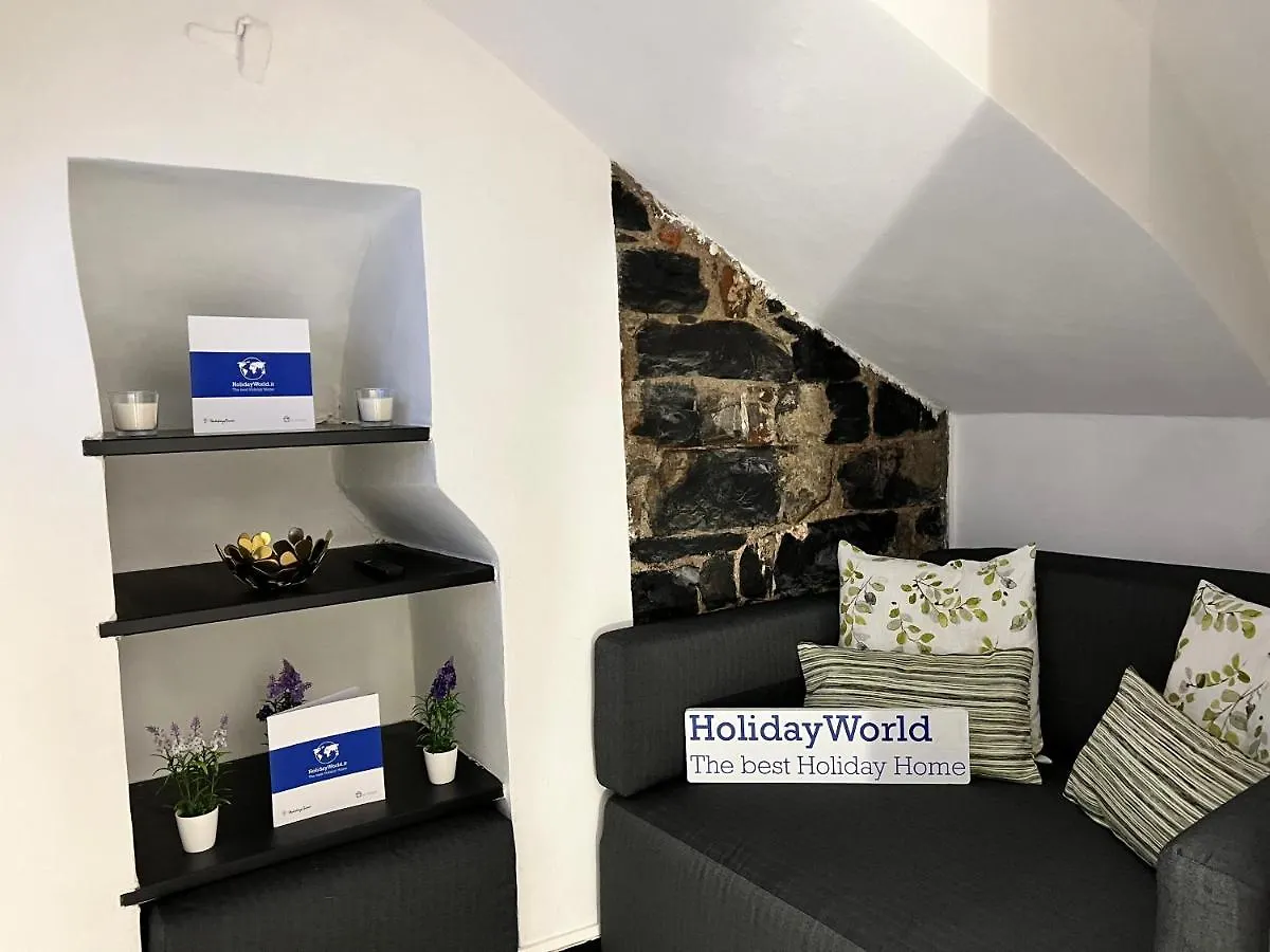 La Casa Di Zuli By Holiday World Genua 0*,